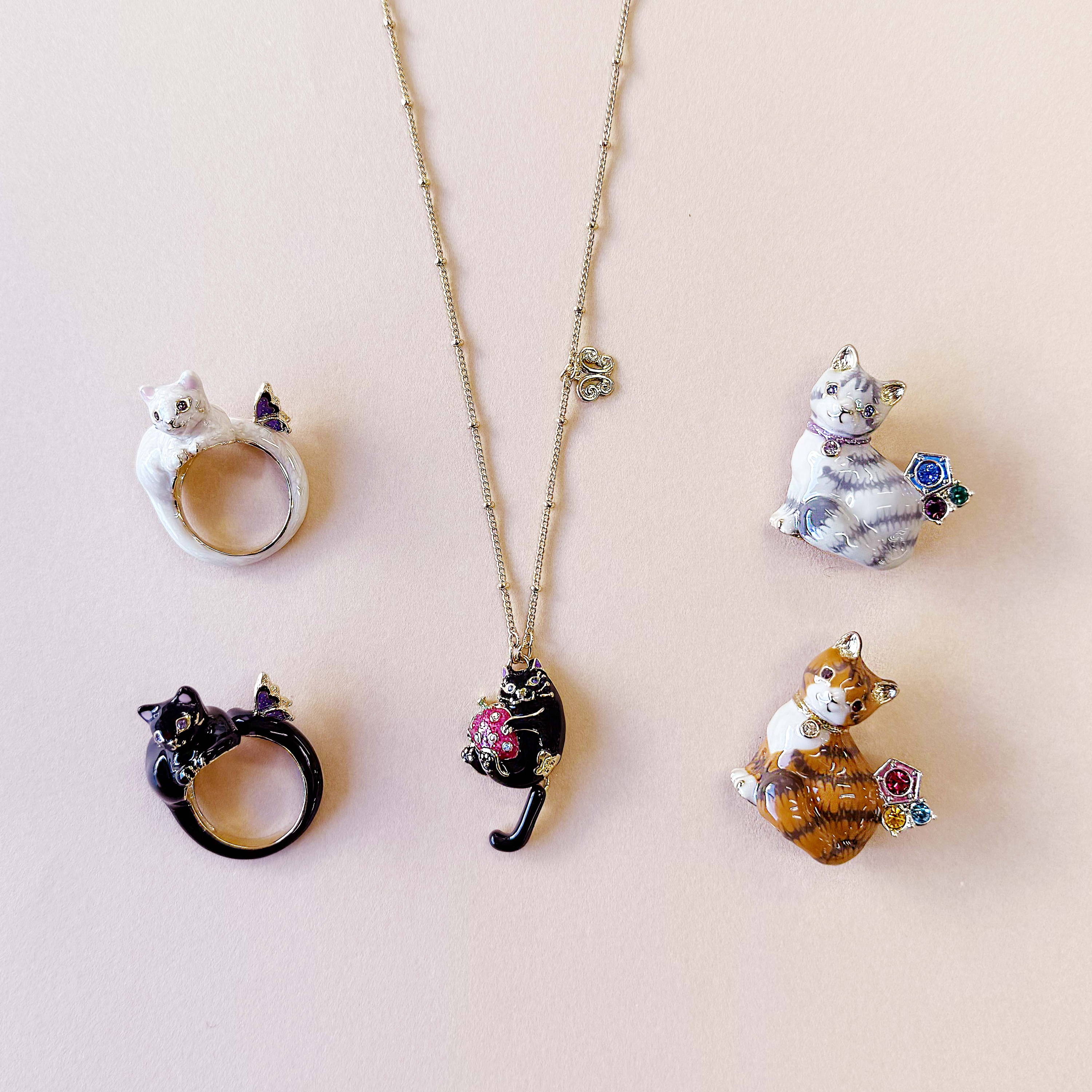 Cat motifs – アナ スイ ジャパン 公式ウェブストア